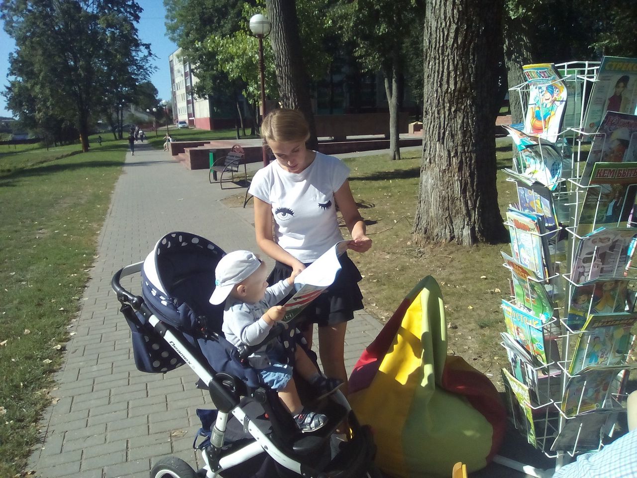 Бібліятэка Open air (2)